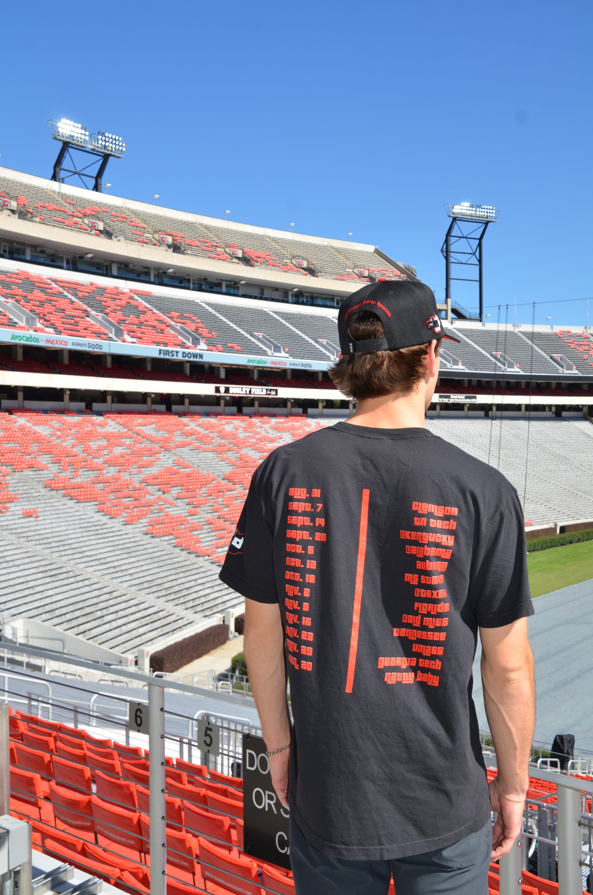 4 The Dogs Gameday Shirts